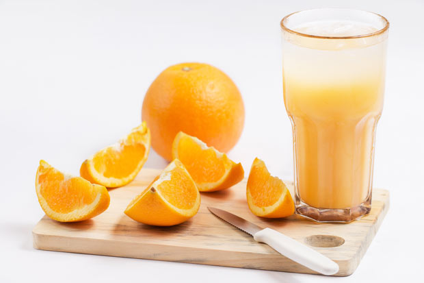 Апельсиновый коктейль из перепелиных яиц